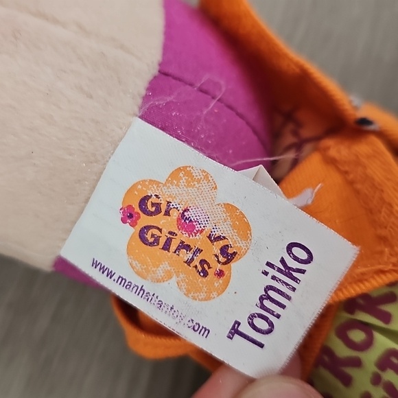 Y2K Groovy Girls Tomiko Plush Doll - Picture 6 of 9